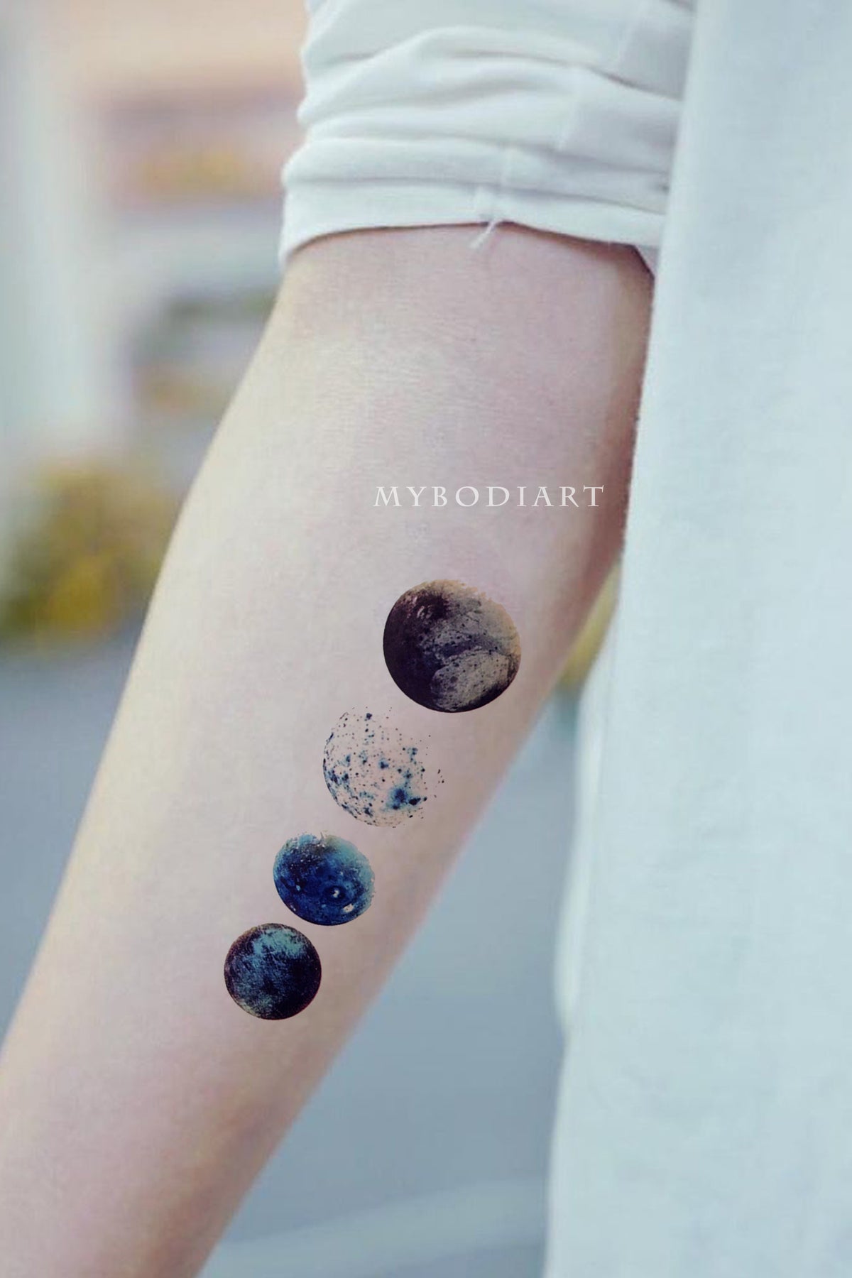 Minimalist moon phases tattoo on the wrist | Moon phases tattoo, Tattoos  for women flowers, Small hand tattoos